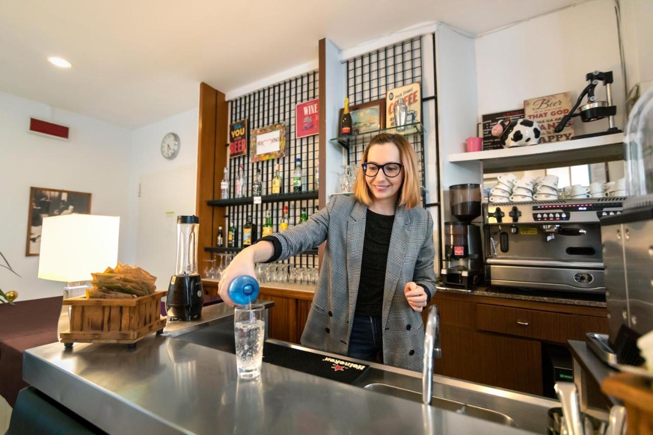 Hotel Ausonia B&B Rimini Dış mekan fotoğraf