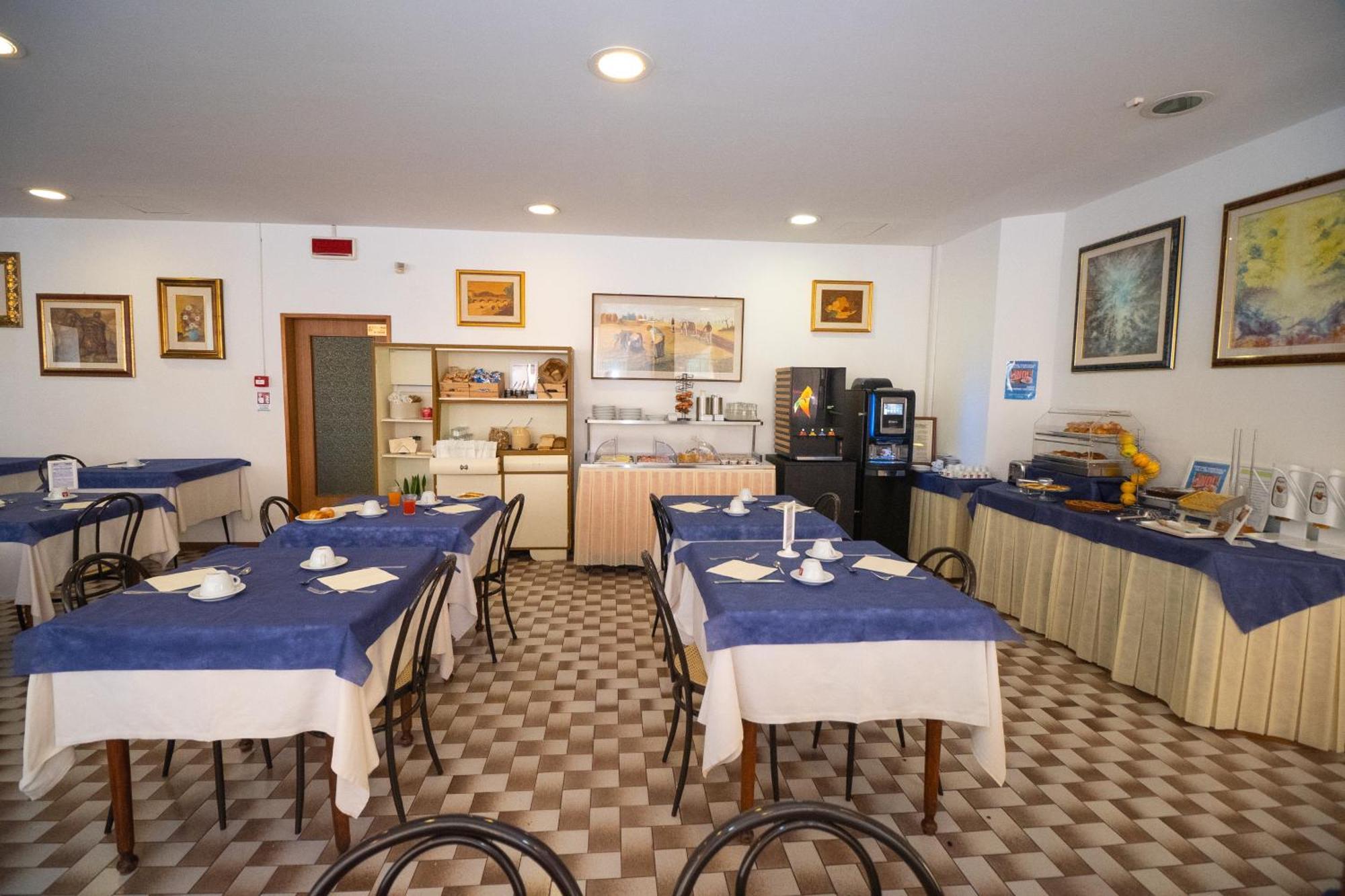 Hotel Ausonia B&B Rimini Dış mekan fotoğraf